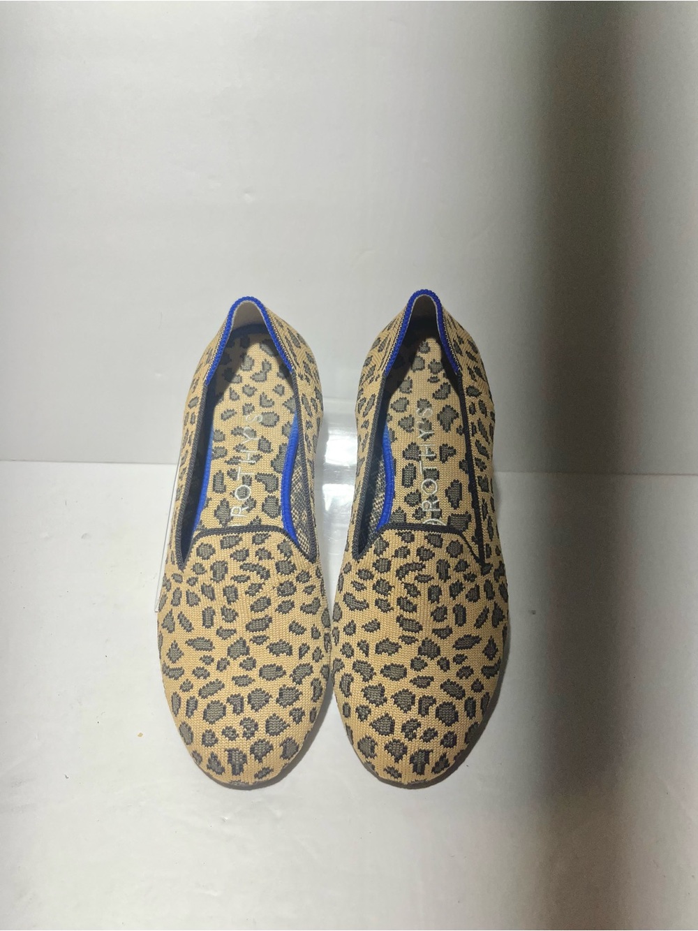 😍 Rothy's Leopard Print Slip-On Flats - Tan and Black with Blue Trim size 7